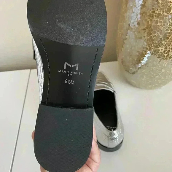 Marc Fisher LTD Halli Croc Embossed Penny Loafer - Picture 9 of 10